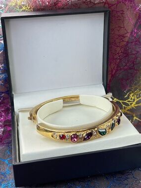 1 Bracelet